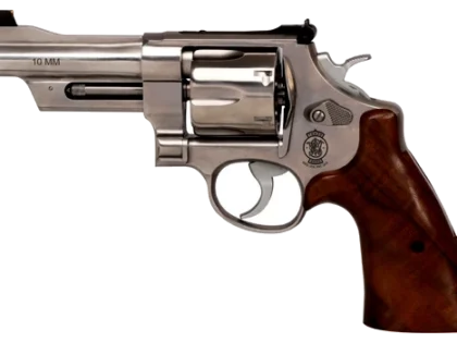 Smith & Wesson - Model 610