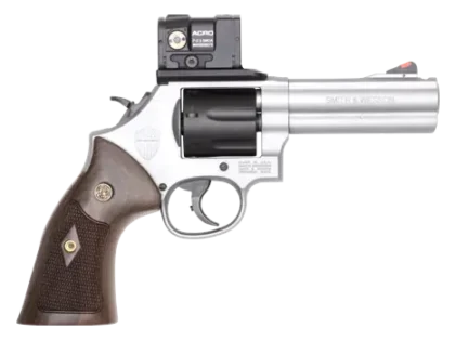 Smith & Wesson - Model 686 Plus